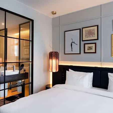 Radisson Collection Hotel, Santa Sofia 5* Milan