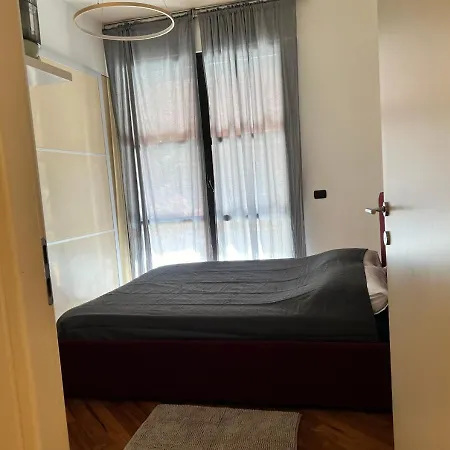 La Casa Di Charlie - Stazione Apartment *