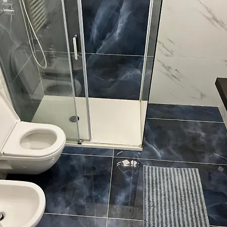 La Casa Di Charlie - Stazione