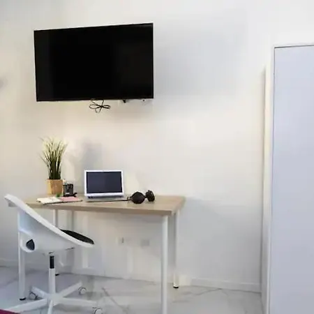 Duomo Elegant In Santa Marta 게스트하우스