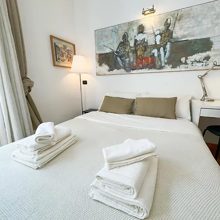 Open Space Con Terrazzo In Appartement