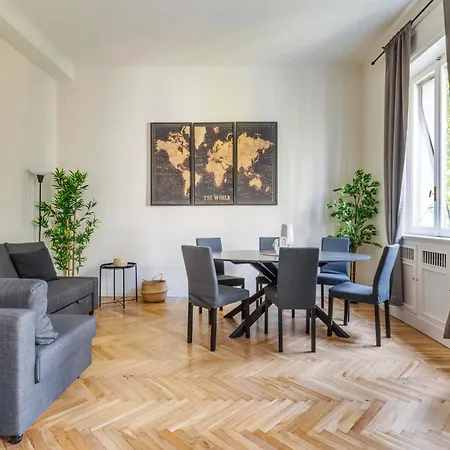 Apartment Elegant Brand New Near Duomo Milan