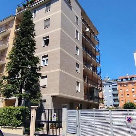 Smareglia App Flat! Cittastudi M4 Aeroporto Linate Centro Apartamento *