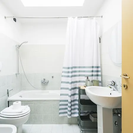 Apartment Easylife - - Garigliano 10 - Isola *