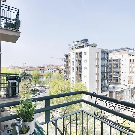 Easylife -spettacolare In Citta Studi Milan