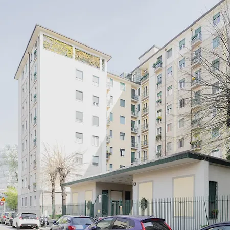 Easylife -spettacolare In Citta Studi *