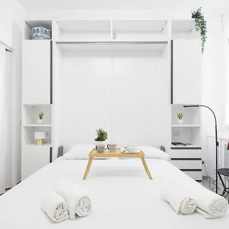 Easylife - Pratico Monolocale In Zona Isola Apartment Milan