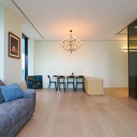Elegant & Spacious In Solaria - View Milan