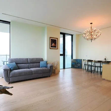 Elegant & Spacious In Solaria - View