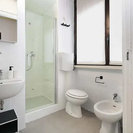 Joivy Charming Flat In Milan's Academic Hub Apartment *