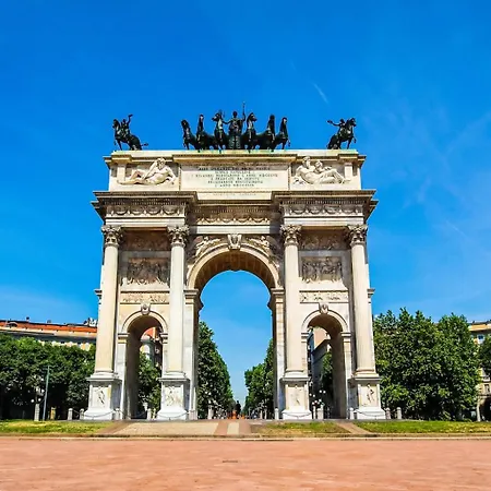 Arco Della Pace Nest - Location