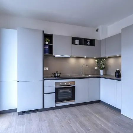 Apartamento Duomo Space Free Parking - Private Gym- Metro