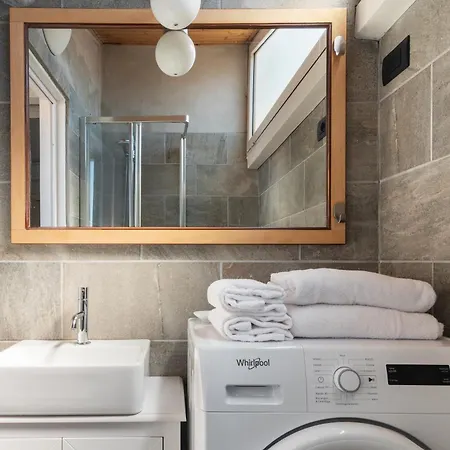 Easyhomes - Navigli Terrace Apartmán