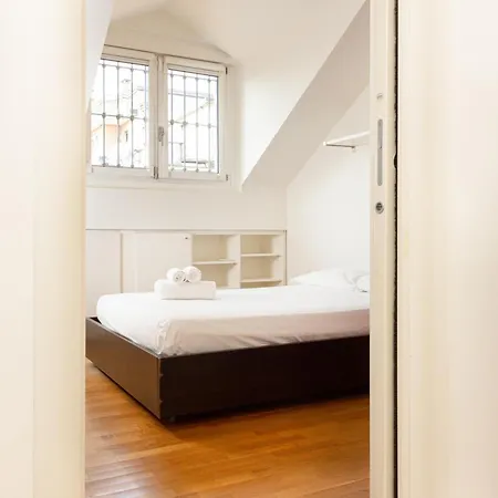 Daire Artstay Luxury Apt Sempione & Cadorna