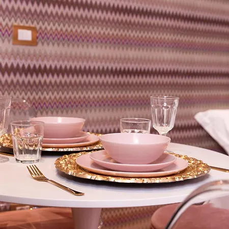 Apartment Piazza Del Carmine - Gold Exclusive - In The Underground No Windows Milan