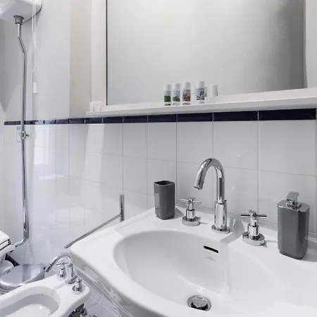 Italianway Easy - Farini 2 Milano