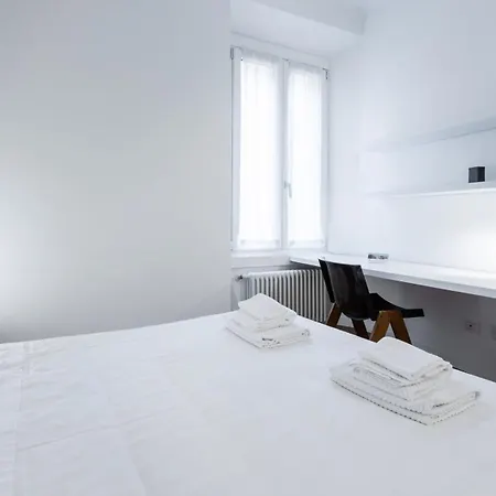 Italianway Easy - Farini 2 Milan