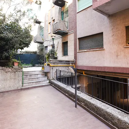 Monolocale Vicino A Fondazione Prada Апартаменты