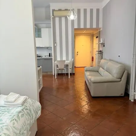 Ponthouse: Navigli, Iulm, Romolo Lejlighed *