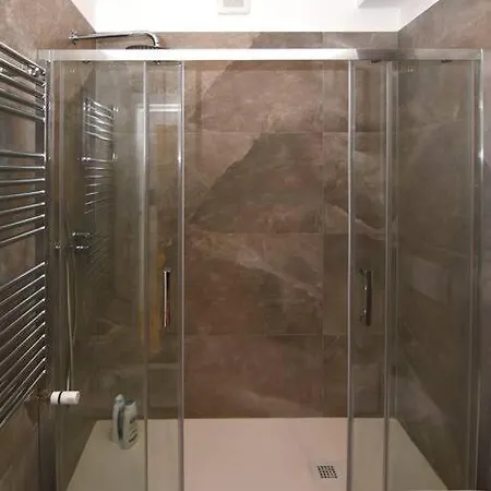 Duomo 10 Minuti Attico Con ميلان