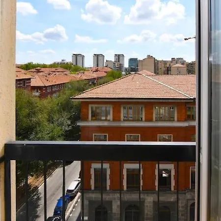Duomo 10 Minuti- Metro Sotto Casa - Attico Con * ميلان