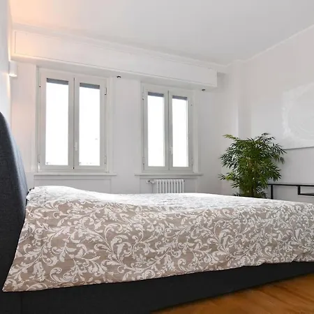 Duomo 10 Minuti Attico Con Apartment