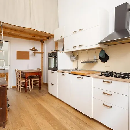 On 2 Levels Milan-crocetta M3! *