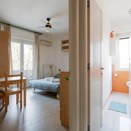 Martesana Cozy - W/ Balcony Apartment