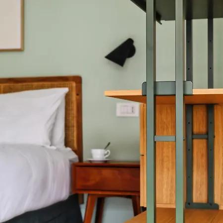 Hostmate - - Via Col Di Lana - Navigli Apartment *