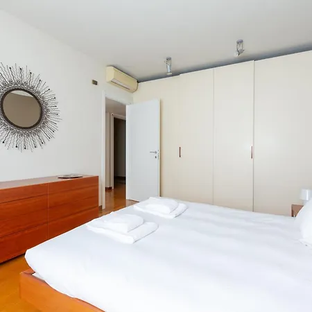 Piola Elegant And Stylish Flat For 4 Apartment Milan