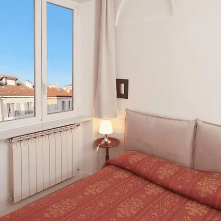 Moderno E Ampio Sul Naviglio Apartment Milan