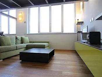 Hotell Temporary House Via Romolo Gessi Milano