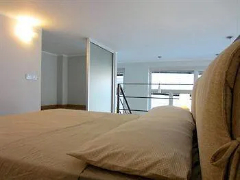 Temporary House Via Romolo Gessi Hotell Milano