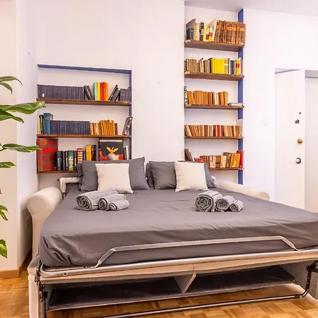Bramante 15 Bilocale In Chinatown - Vesta Διαμέρισμα