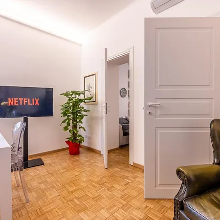 2 Bedroom - Chinatown *