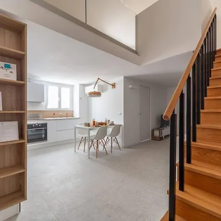 Apartment Loft-hosted By Sweetstay *