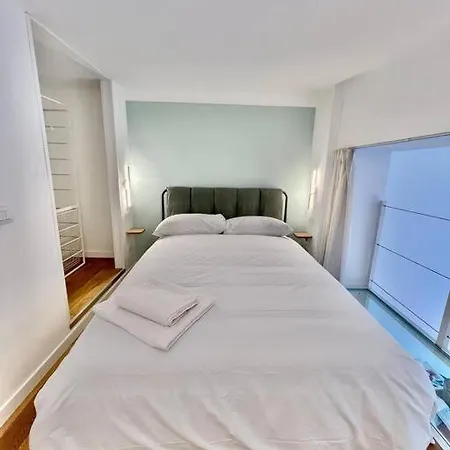 Stella Loft