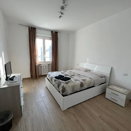 Paul House * Milan