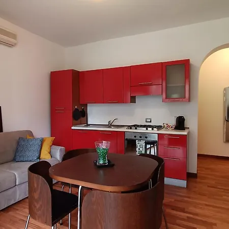 Sahi - Via Dei Ciclamini Mm1 Primaticcio, Stadio San Siro, Ospedale San Carlo *