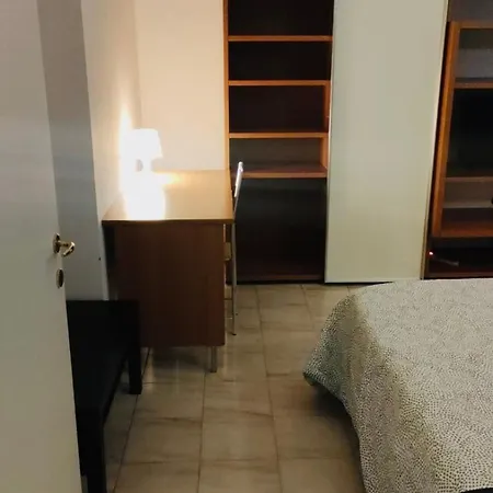 Apartment Flat In Central Navigli Milan
