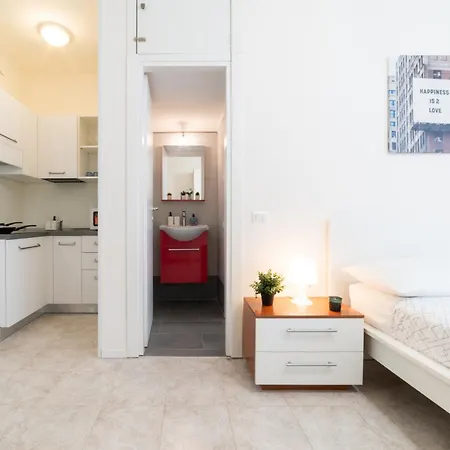 Citylife-centro, Amazing New Apt With Wifi & Ac *