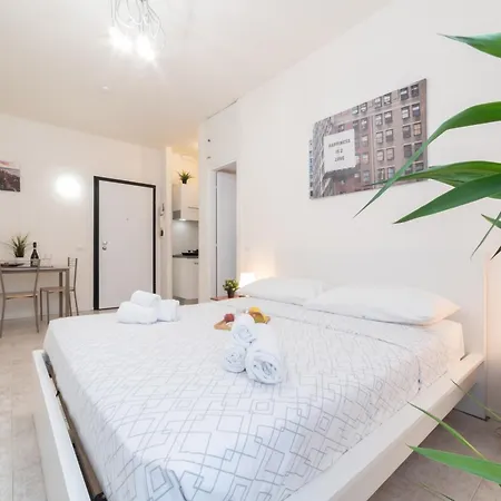 Apartment Citylife-centro, Amazing New Apt With Wifi & Ac *