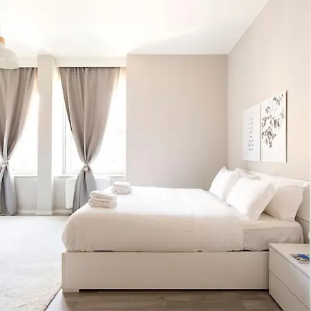 Hacca Collection - Buenos Aires & Station Apartment