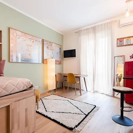 Apartment Pezzotti Design Milan
