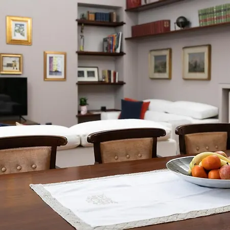 Giovio 11 - Eccellente - Spazioso - Appartement *