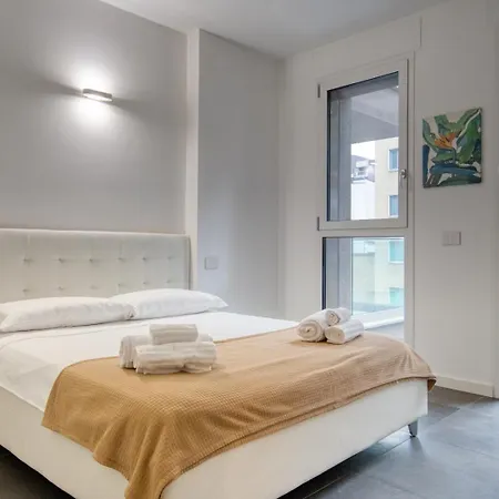 Temporaryflat Serlio 7 * Milan