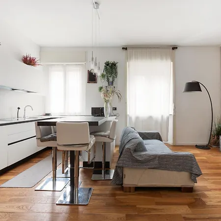 Modern Close To Forlanini And Linate! Apartment Milan