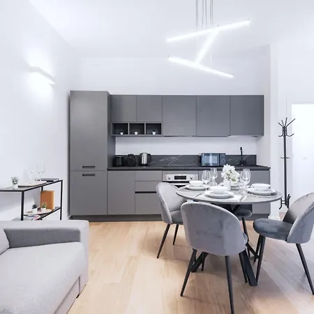 Easylife - Bilocale Con Terrazzo In Risorgimento Apartment