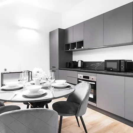 Easylife - Bilocale Con Terrazzo In Risorgimento