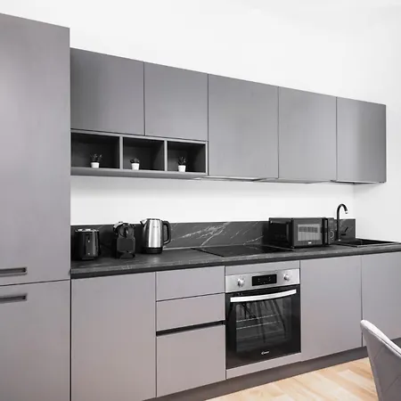 Apartment Easylife - Bilocale Con Terrazzo In Risorgimento
